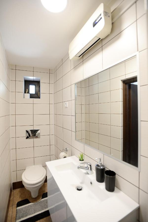Castle Garden Apartman Эгер Экстерьер фото