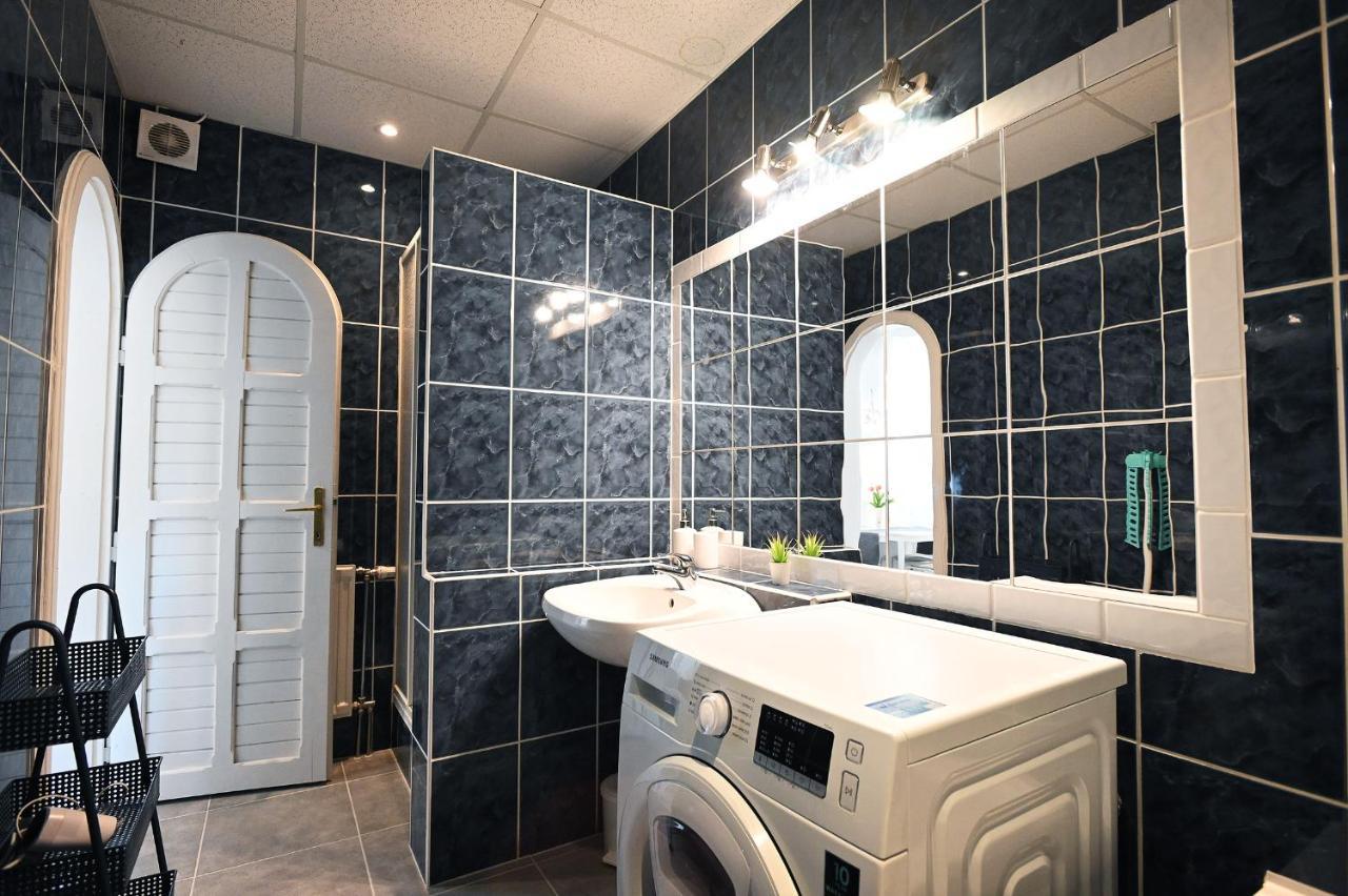 Castle Garden Apartman Эгер Экстерьер фото